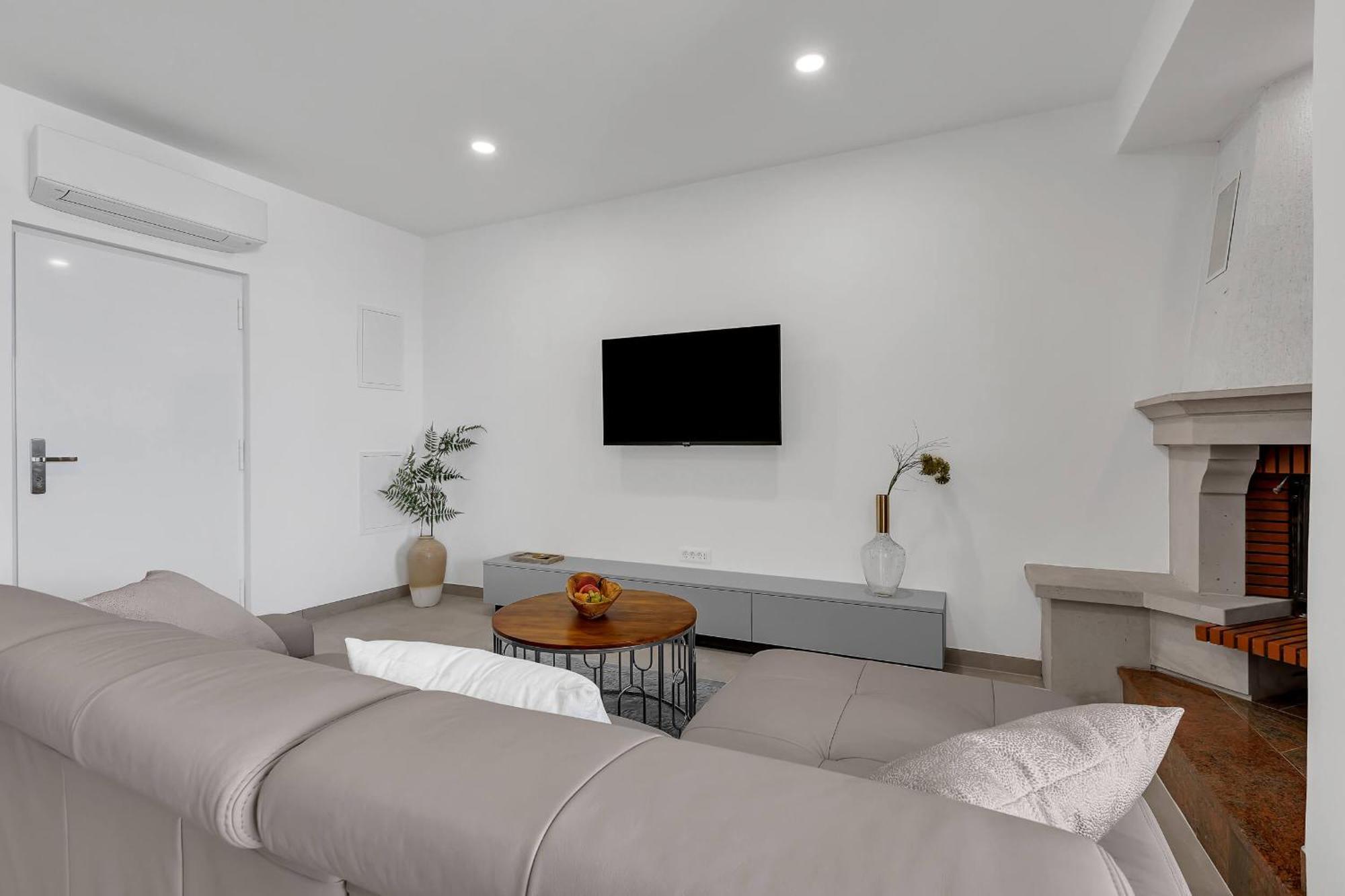 Apartments Luka'S View Μακάρσκα Εξωτερικό φωτογραφία